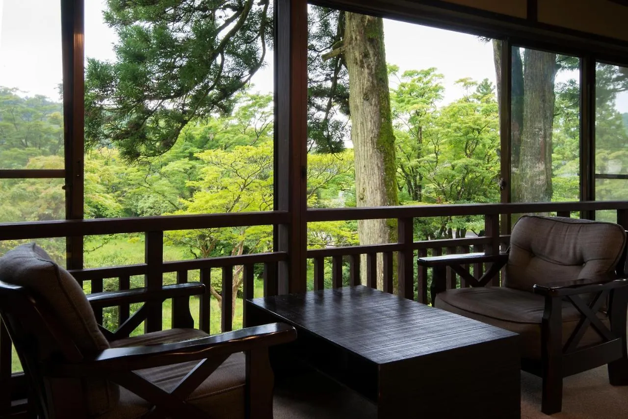 Matsuzakaya Honten Hakone 4*,