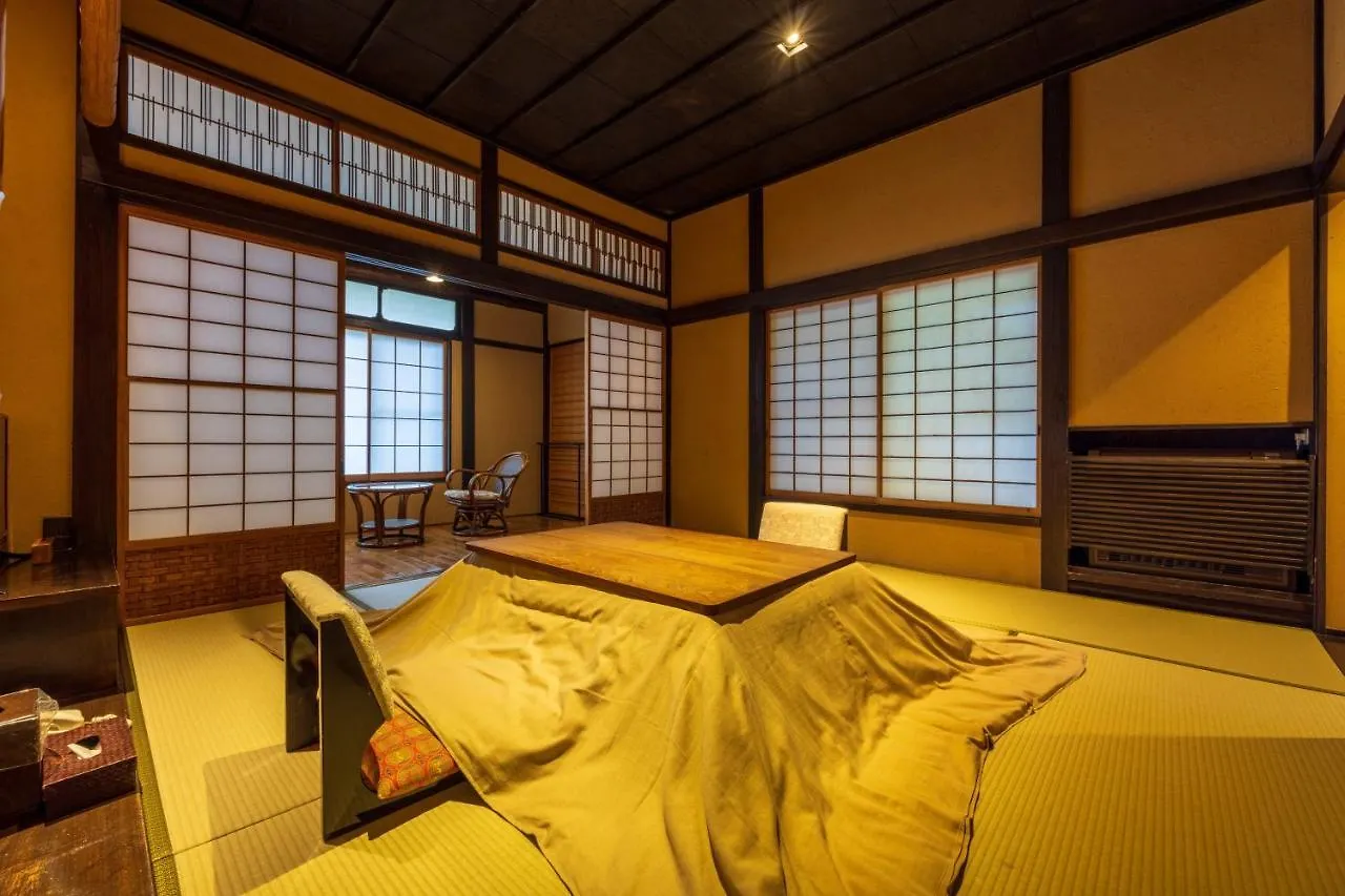 Matsuzakaya Honten Hakone