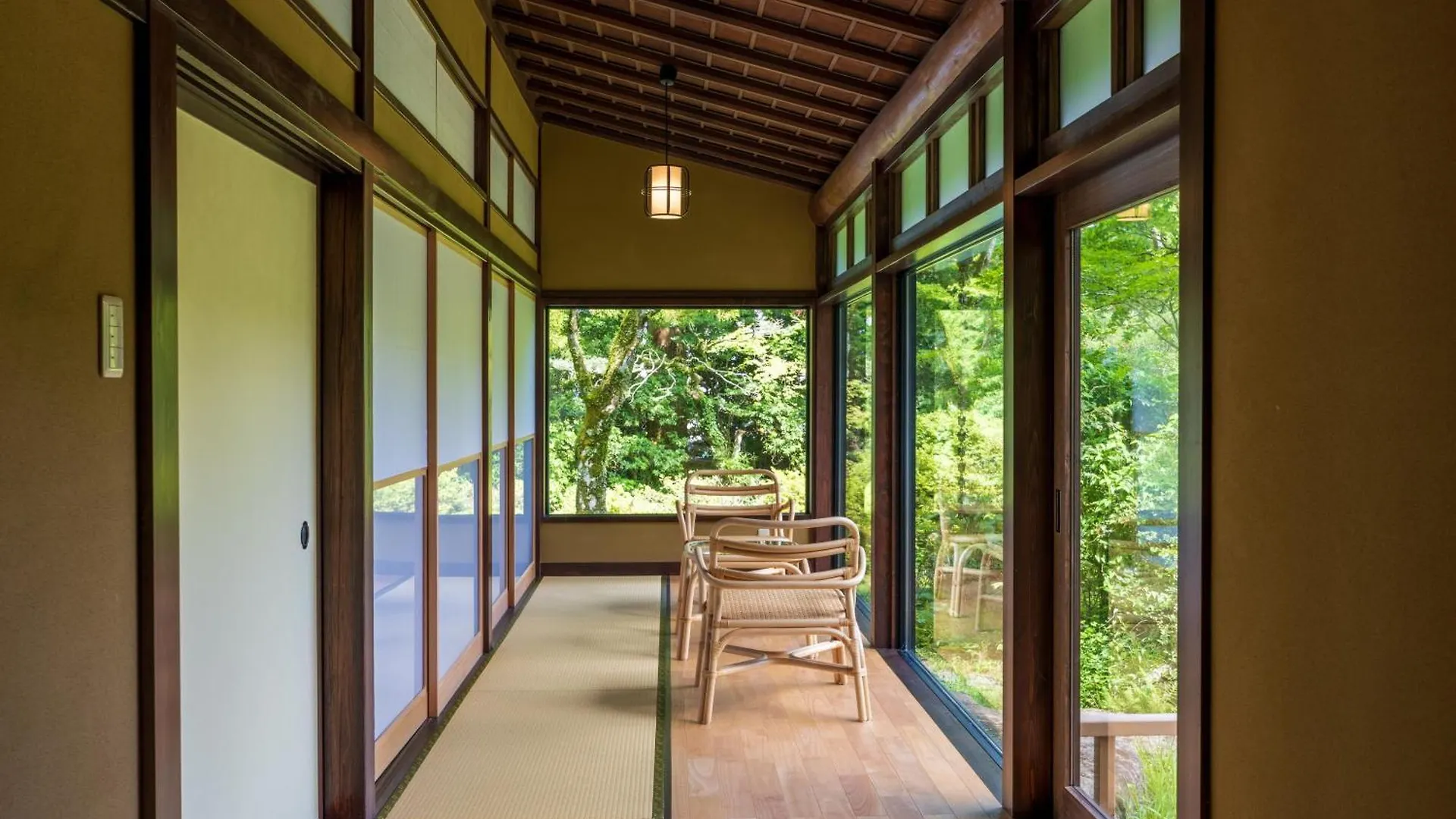 Matsuzakaya Honten Hakone
