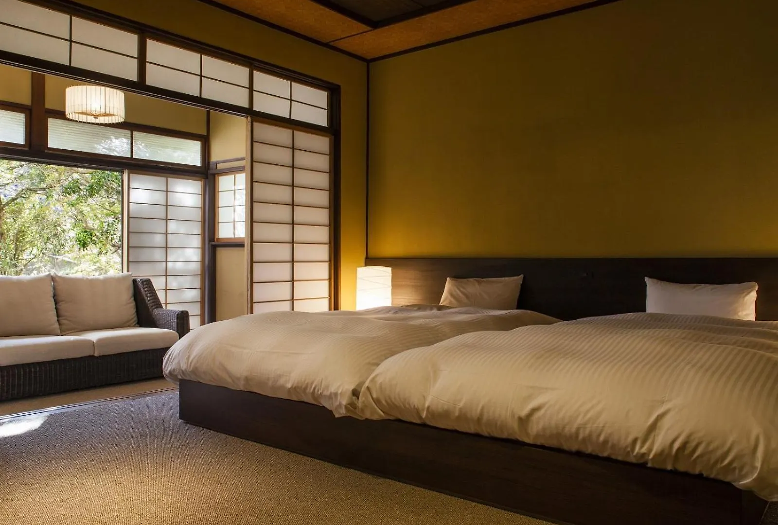 Matsuzakaya Honten Hakone