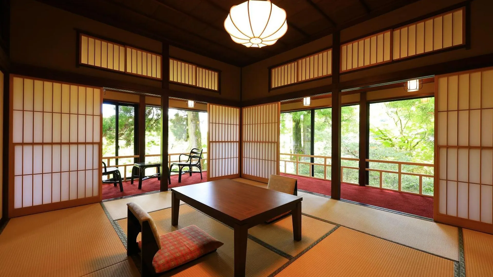 Matsuzakaya Honten Hakone